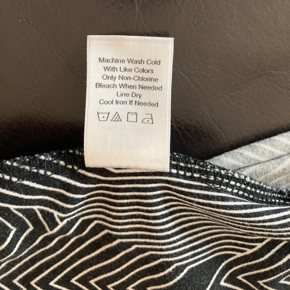 👗 Coldwater Creek Size 8 Black and White Dress - Picture 8 of 9